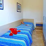 Villaggio Nautilus-1 By Interhome דירה ביביונה